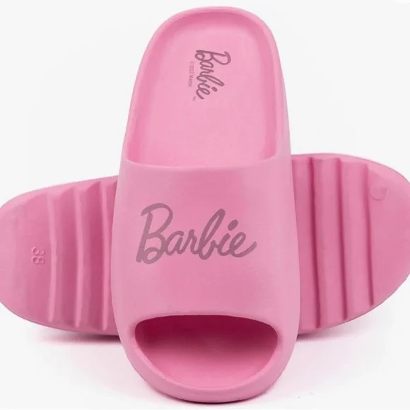 COPY - NWT Barbie Womens SlidersLadies Pink Moulded Ridge Bottom Sandals